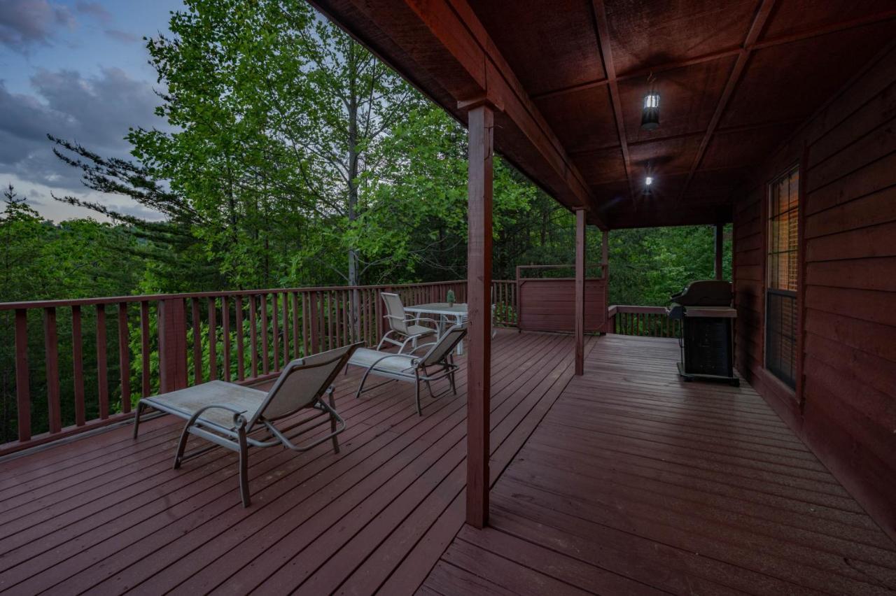 Private Mountain Cabin, Hot Tub Escape In The Smokies, With The View 塞维尔维尔 外观 照片
